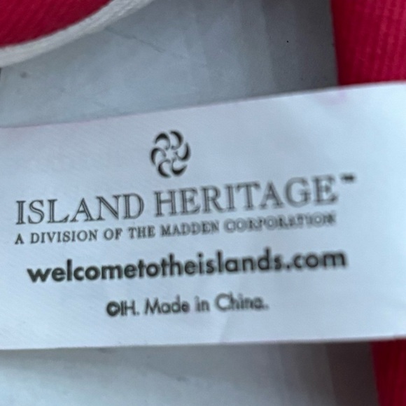 3 pc. Tropical Quilted Set - Picture 6 of 16